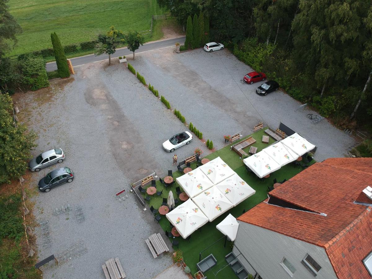 B&B The New Challenge Gierle Exterior photo